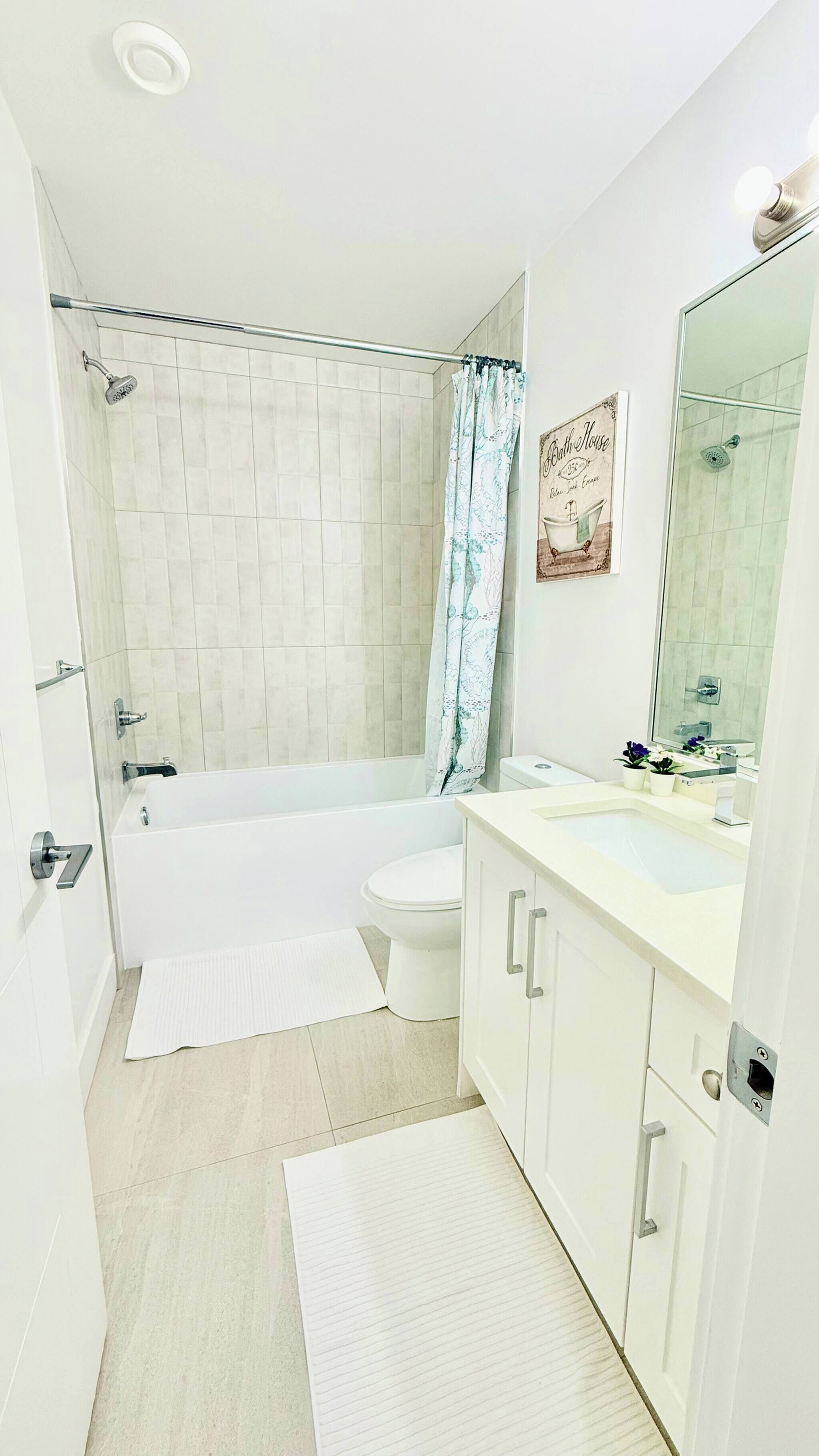 House, 2 Bedrooms, Fireplace | Bathroom