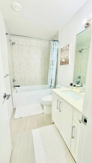 Casa, 2 camere da letto, caminetto | Bagno