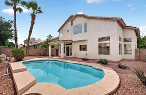 Unclassified image, 4 of 23, button - Comfortable & Relaxing Gilbert Oasis with Heated Pool (Gilbert)