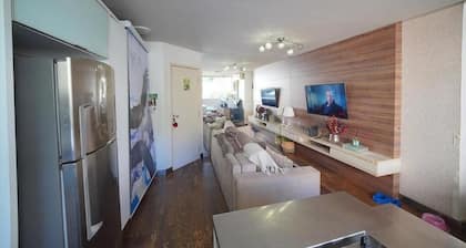Fully furnished apartment near Florianópolis, pets allowed.