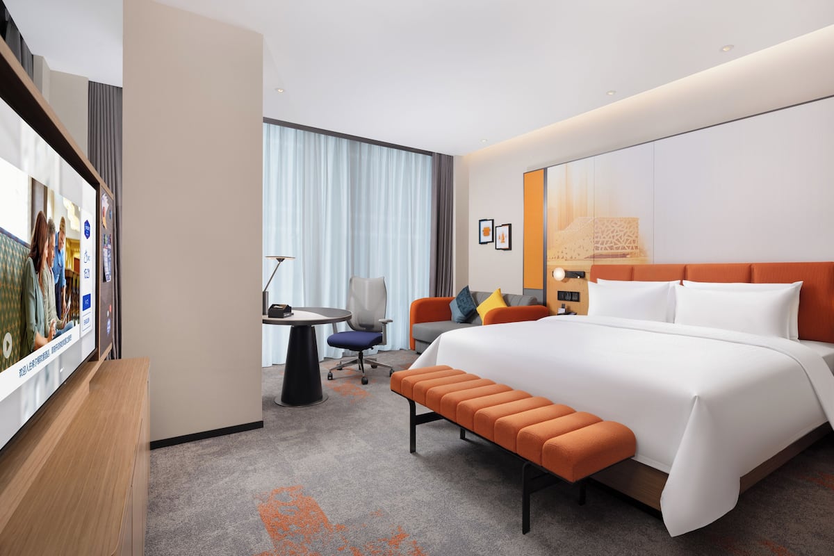 Luxury Double Room Single Use, City View | Desk, laptop workspace, free WiFi