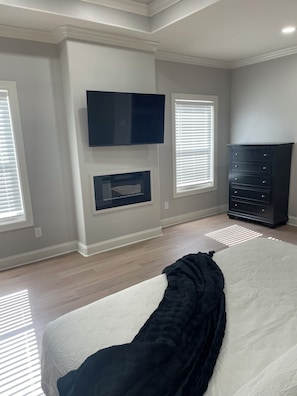 4 Schlafzimmer, Bügeleisen/Bügelbrett, WLAN, Bettwäsche
