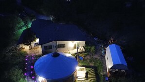 Exterior - Modern Luxury Yurt Fully Furnished Prime Location (Castle Rock)