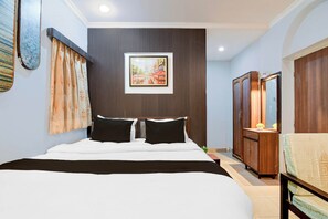 Classic Room | Free WiFi - Collection O Lake Mall Kalighat (Kolkata)