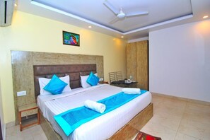 Kamar Double | Meja kerja dan Wi-Fi gratis