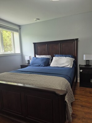 Iron/ironing board, WiFi, bed sheets - Séjour tout confort - Appartement 2 chambres (Saint John)