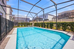 Pool - Renovated resort 5br themed pool, game room, game room, ambient pool lighting (Kissimmee)