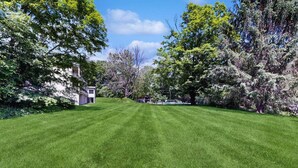 Unclassified image, 3 of 29, button - Four Season Condo: seasonal pool, ski, hike & golf (Warren)