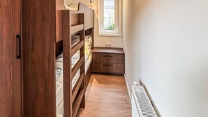 Unclassified image, 4 of 17, button - 3 bedroom amazing home in Oud Gastel (Oud Gastel)