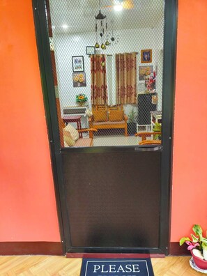 Interior - Romantic Nature Retreat, Unique & Cozy Tiny Home (Rizal)