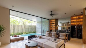 Ảnh chưa phân loại, 5 trong số 36 ảnh, nút