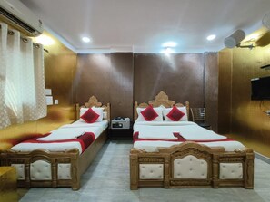 Classic Double Room, Garden View | Desk, free WiFi - Shree Sai Recidency (Shirdi)