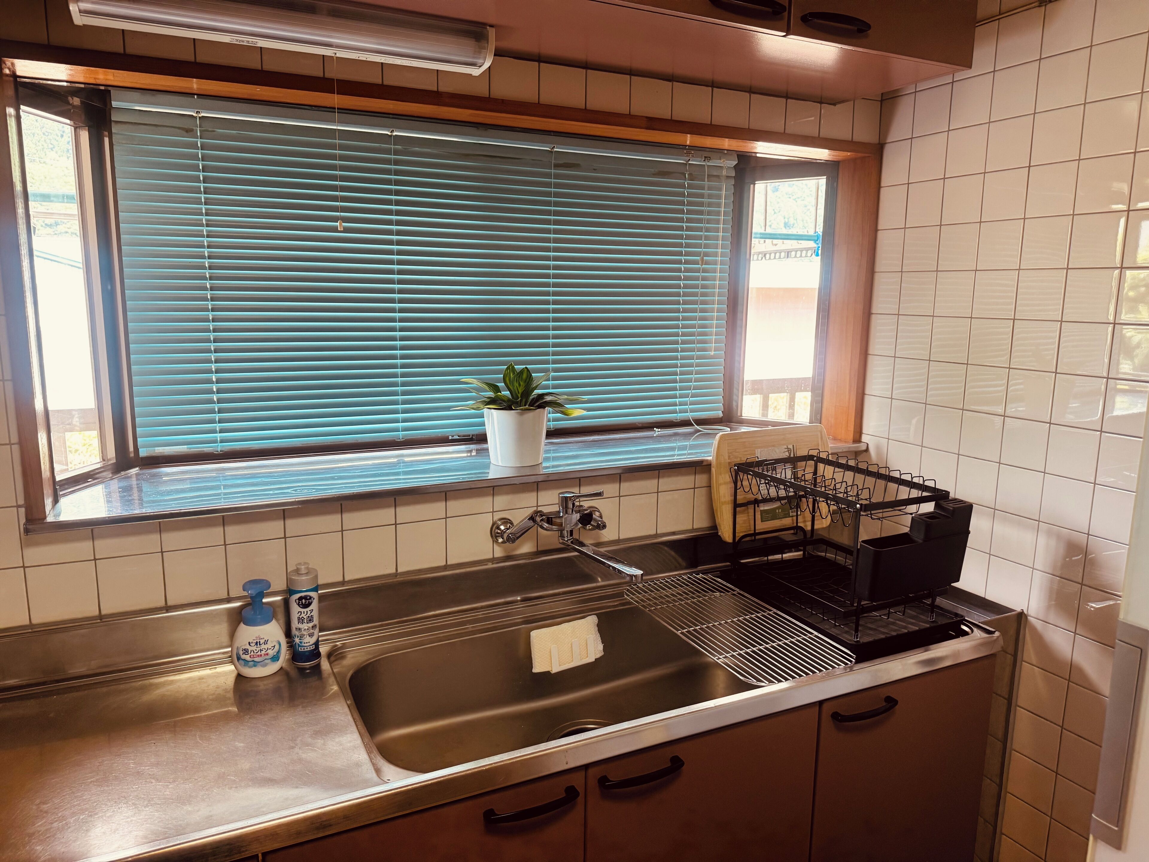 Japanese-style House, 4 Bedrooms, Kitchen, Mountain View | Private kitchen