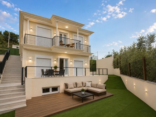 Cozy 1-bedroom apartment with AC in charming Tirana