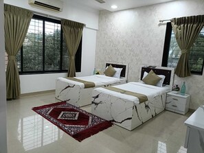 Habitació triple Deluxe | Wifi gratuïta 