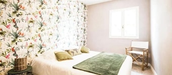 "Côté sauvage" 4-star vacation rental for 16 people