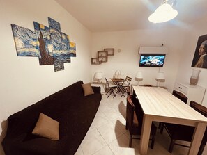 Living area - Vrbo Property (Capaccio Paestum)