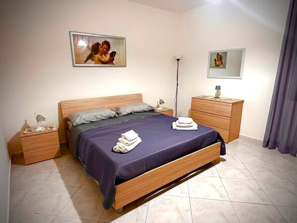 Room - Vrbo Property (Capaccio Paestum)