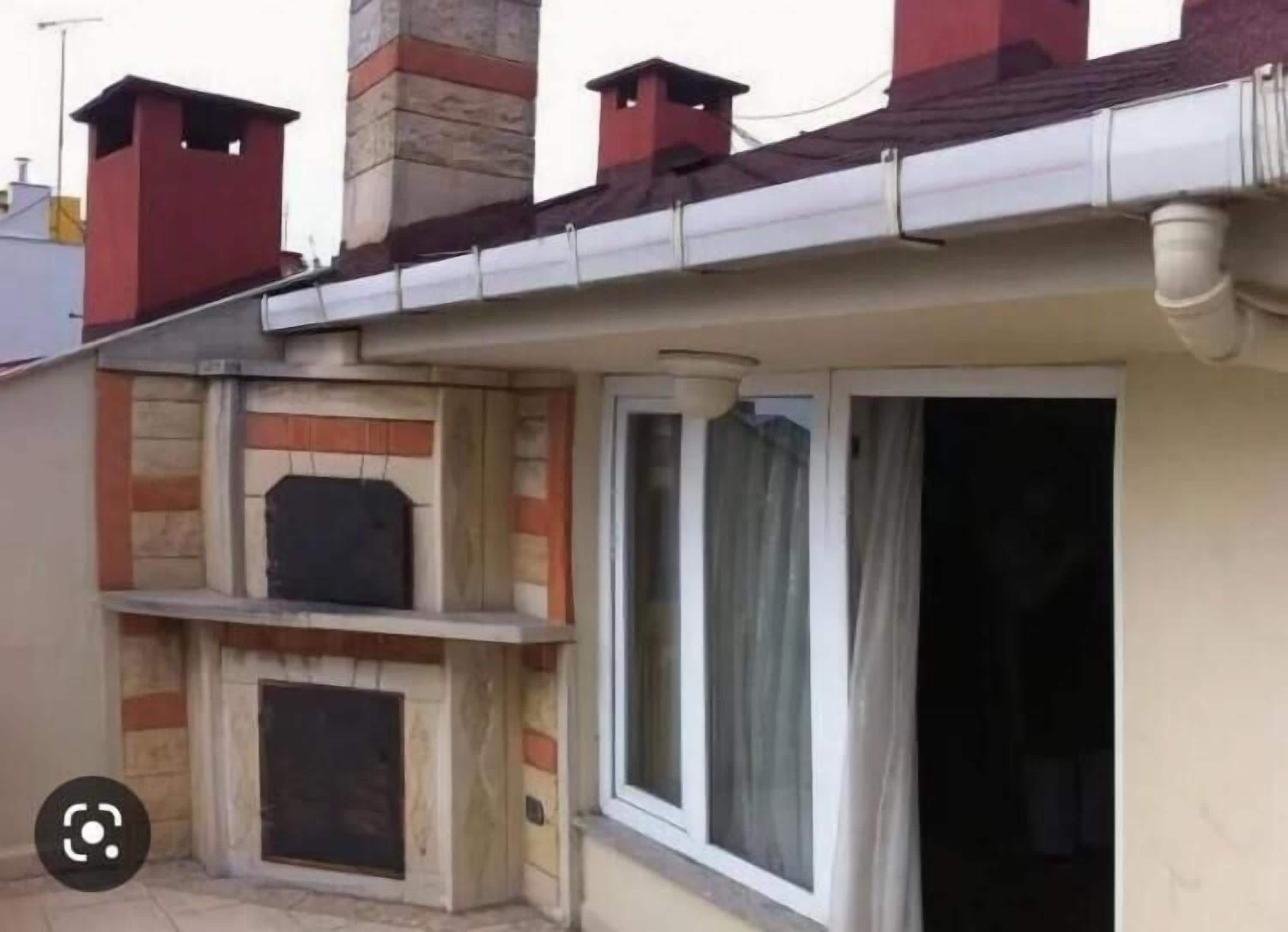 Suite Deluxe, balcón | Jardines del alojamiento