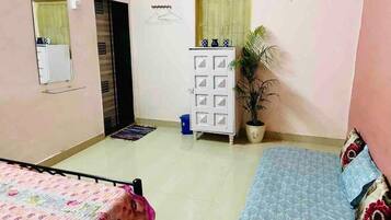Deluxe Room | Free WiFi