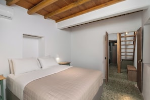 Room - Astraea Traditional House in Milos Island (Trypiti)