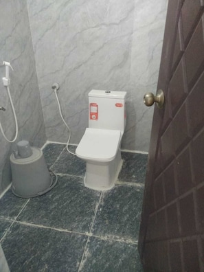 Comfort Double Room | Bathroom