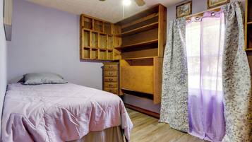 3 dormitorios, Internet, ropa de cama