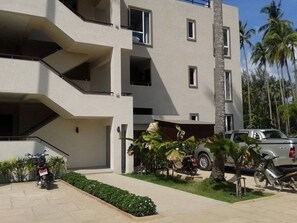 Exterior - Beachfront Deluxe 1 Bedroom Apartment with Sea View, Siam Royal View, Koh Chang (Koh Chang)