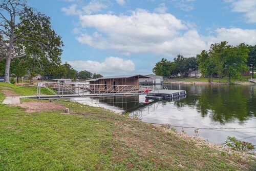 Honey Creek Cabin on Grand Lake w/ Private Dock!