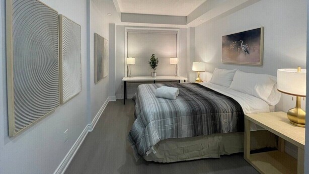 Unclassified image, 1 of 96, button -     Oakville Executive Luxury Residence| 4BR • 7QB• 5 Ensuites • 2 Kitchens (Oakville)