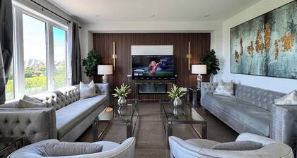 Prestigious Executive Residence Angus Glen West