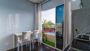 Apartment, 1 Schlafzimmer, Balkon, Stadtblick | Innenbereich