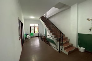 Interior - Quanza Hotel • Heritage Double (Banda Aceh)