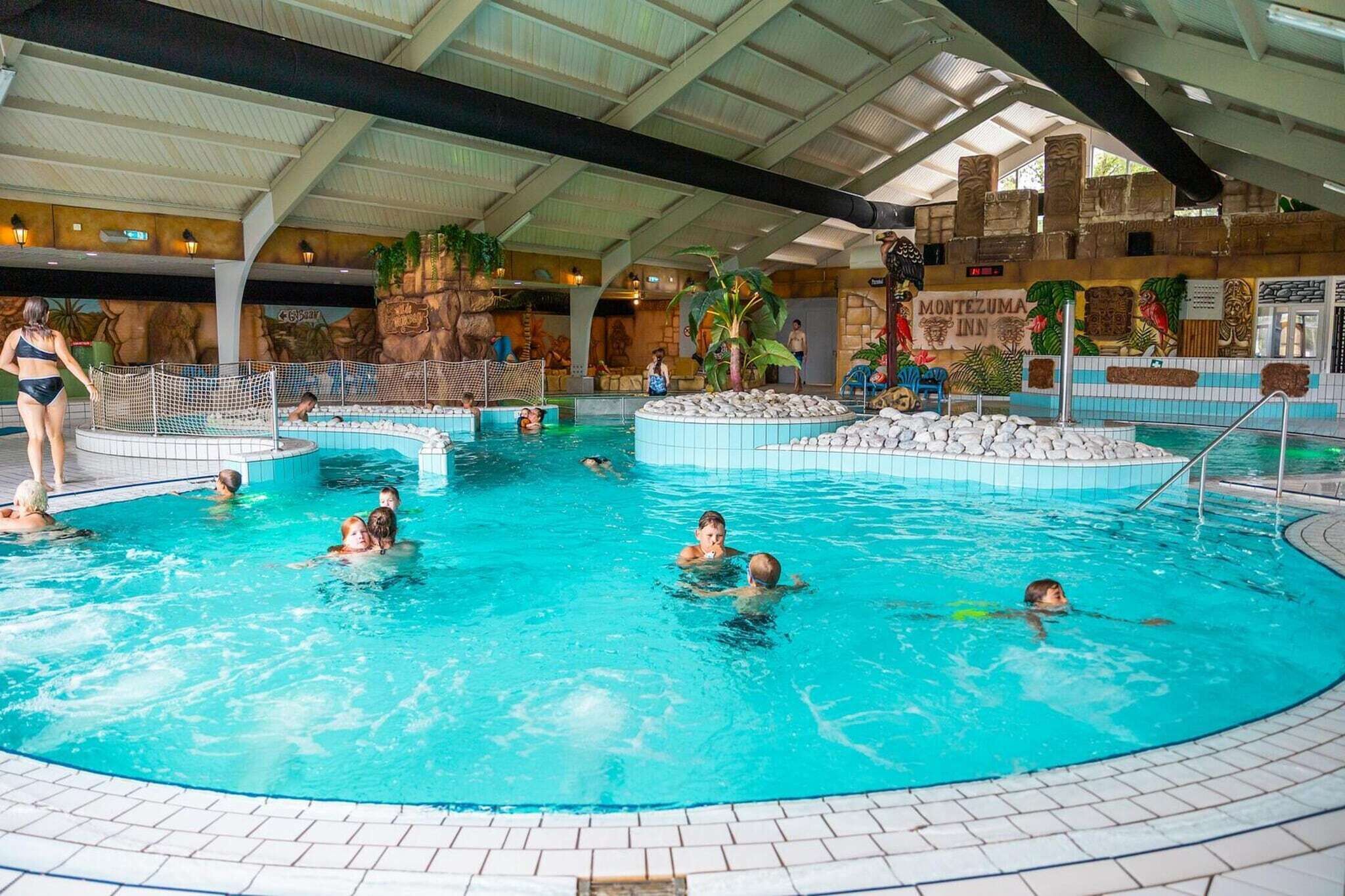 Holiday Home Swimming Pool