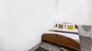 Escrivaninha, Wi-Fi de cortesia, roupa de cama