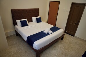 3 dormitorios, Internet, ropa de cama