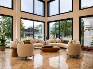 Interior - Hotel Travancore Palace Cochin (Aluva)