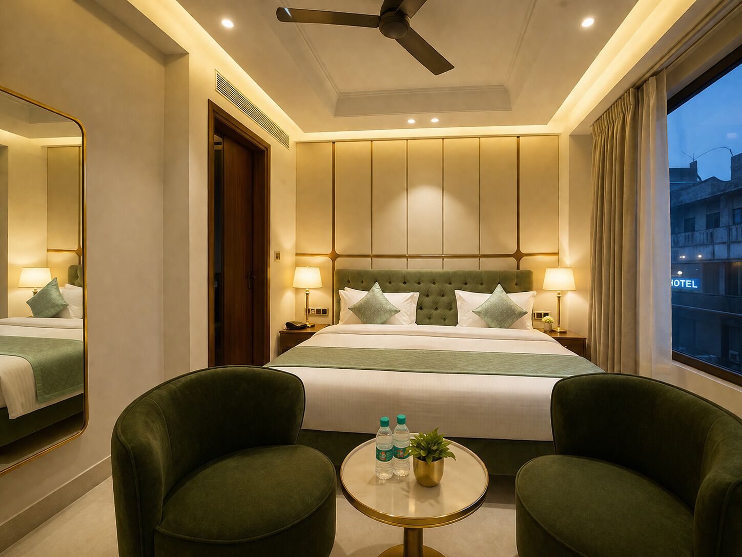 Kamar Double Premium | Meja kerja, ruang kerja ramah laptop, dan Wi-Fi gratis