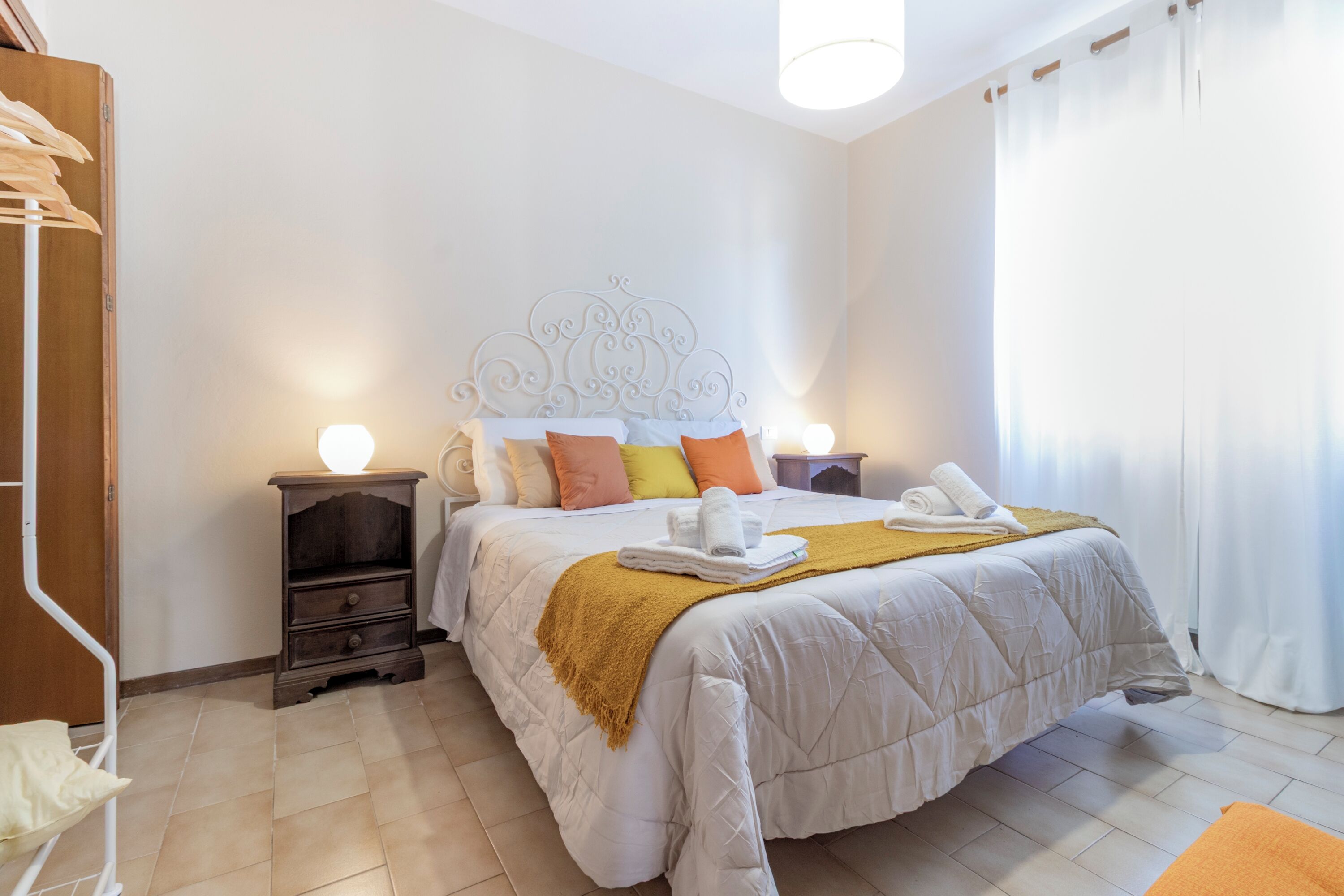 2 bedrooms, WiFi, bed sheets