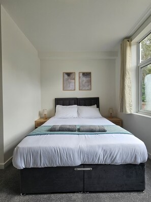 Room - Luxury Flat 10 Mins from Station + Bike ! (Cambridge)