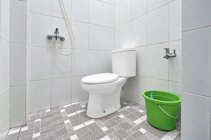 Unclassified image, 5 of 37, button - Hotel O Wisma Fortuner (Makassar)