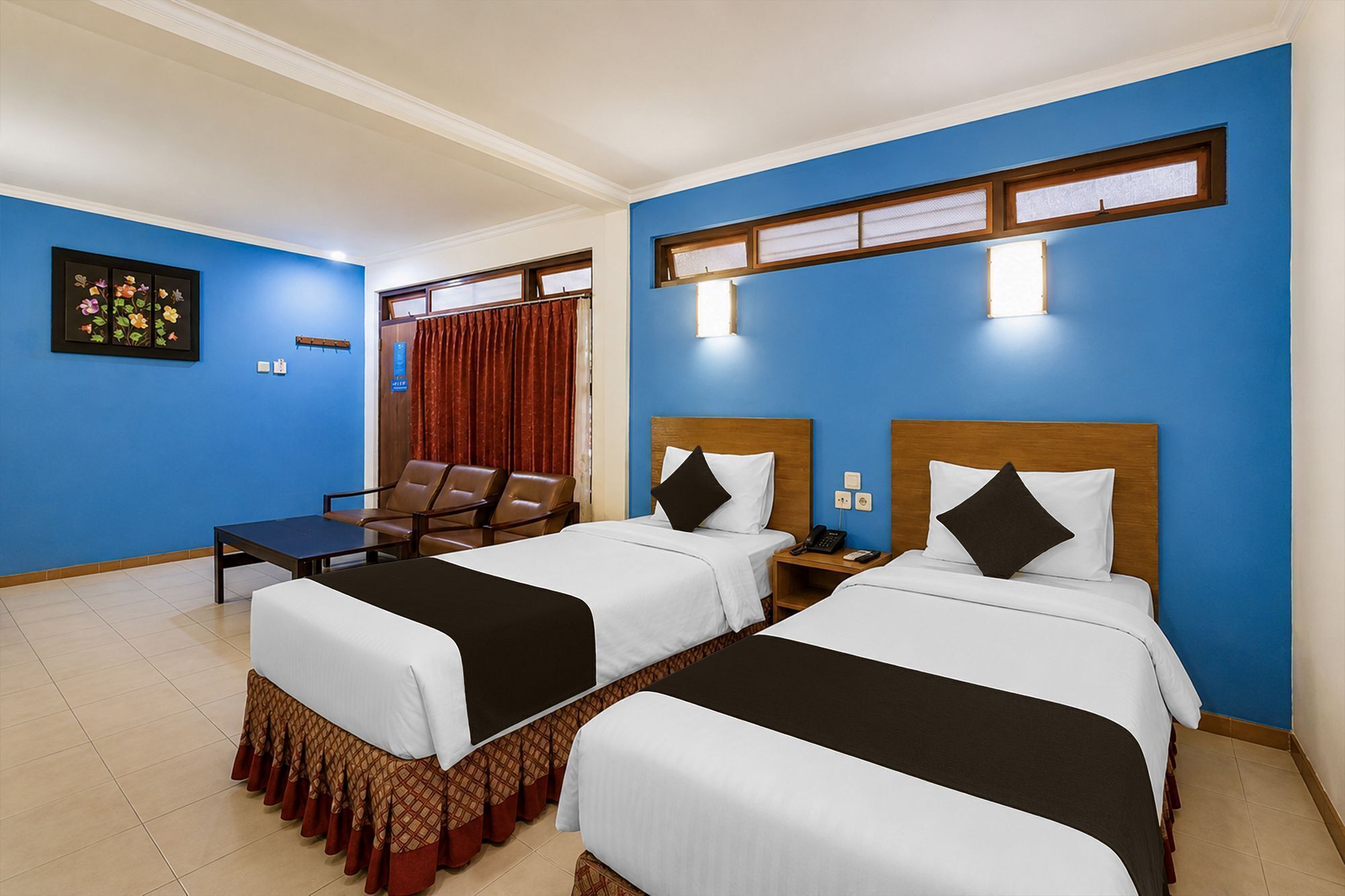Classic Suite | Desk, free WiFi, bed sheets