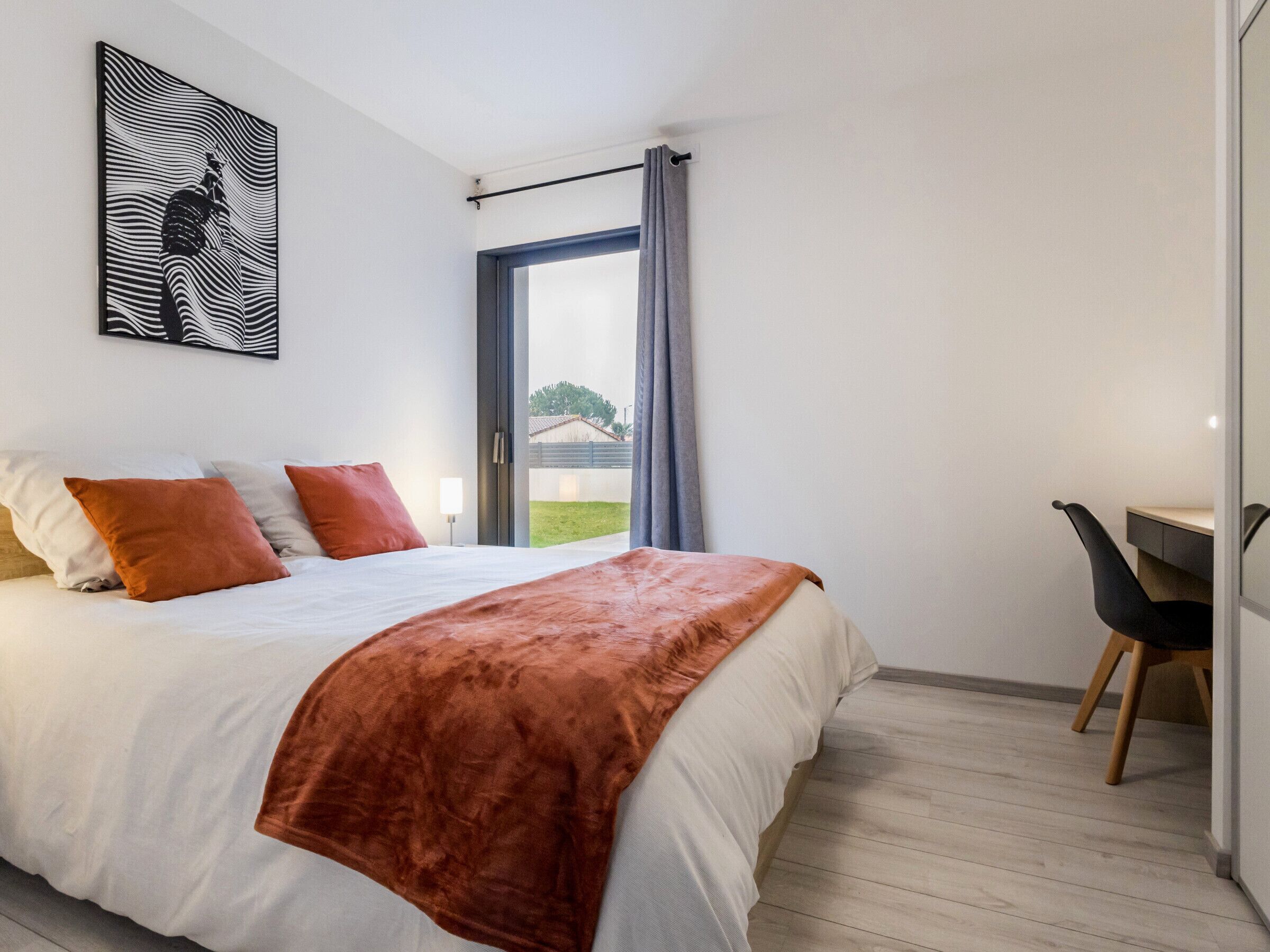 Wifi gratis y ropa de cama 