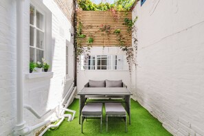 Terrace/patio - Chelsea Gem | Garden & Super King Bed (London)