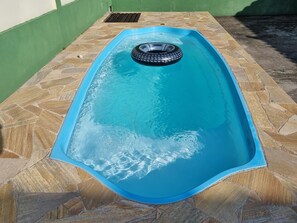 Utomhuspool