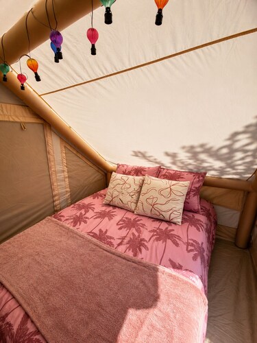 Nature Glamping - Access to the SAUNA and JACUZZI in Outreau
