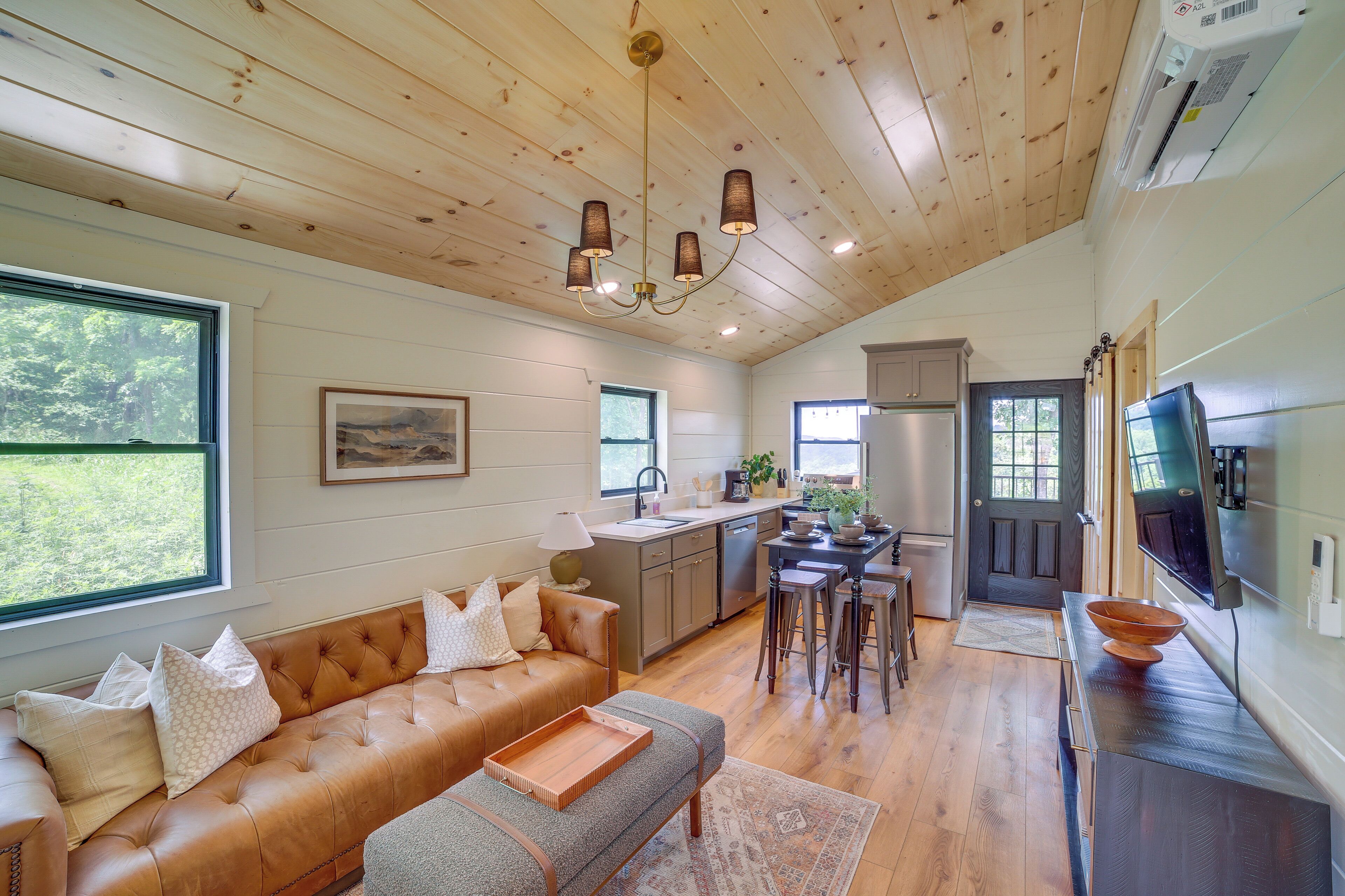 House (2 Bedrooms) | Front of property