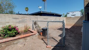 House (3 Bedrooms) | Interior - Private Pool Retreat Near Tucson Attractions (Tucson)