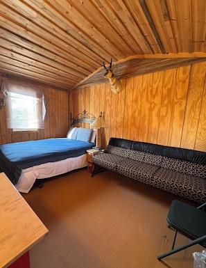 WiFi, bed sheets - Manor Eighteen - FULL AVAILABILITY RALLY 2026 (Sturgis)