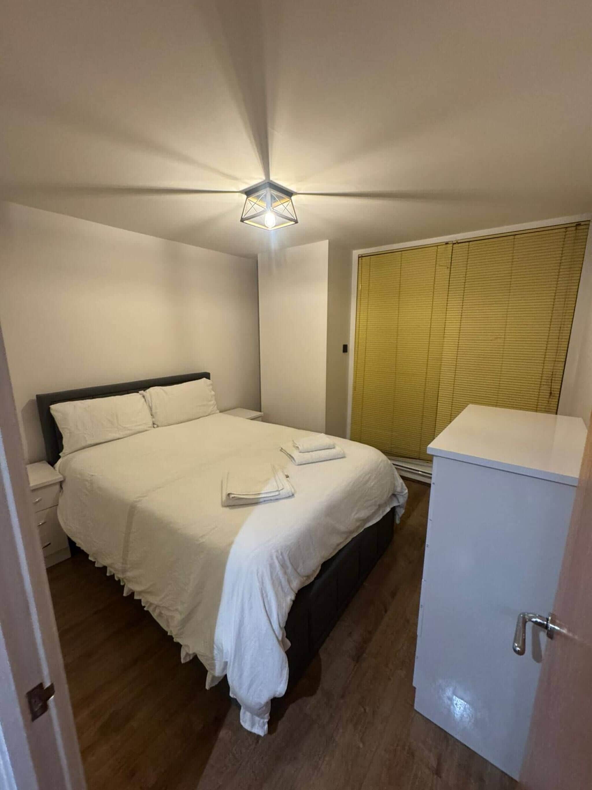 2 bedrooms